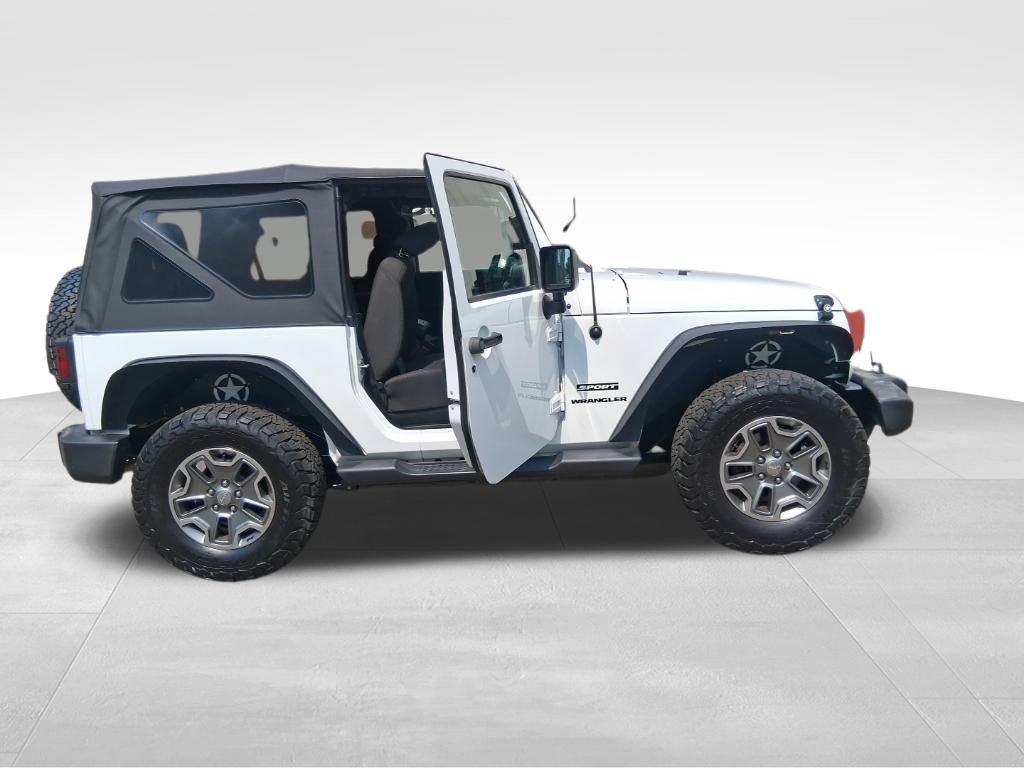 Used 2016 Jeep Wrangler Sport w/ Quick Order Package 24S AWD/4WD image 16