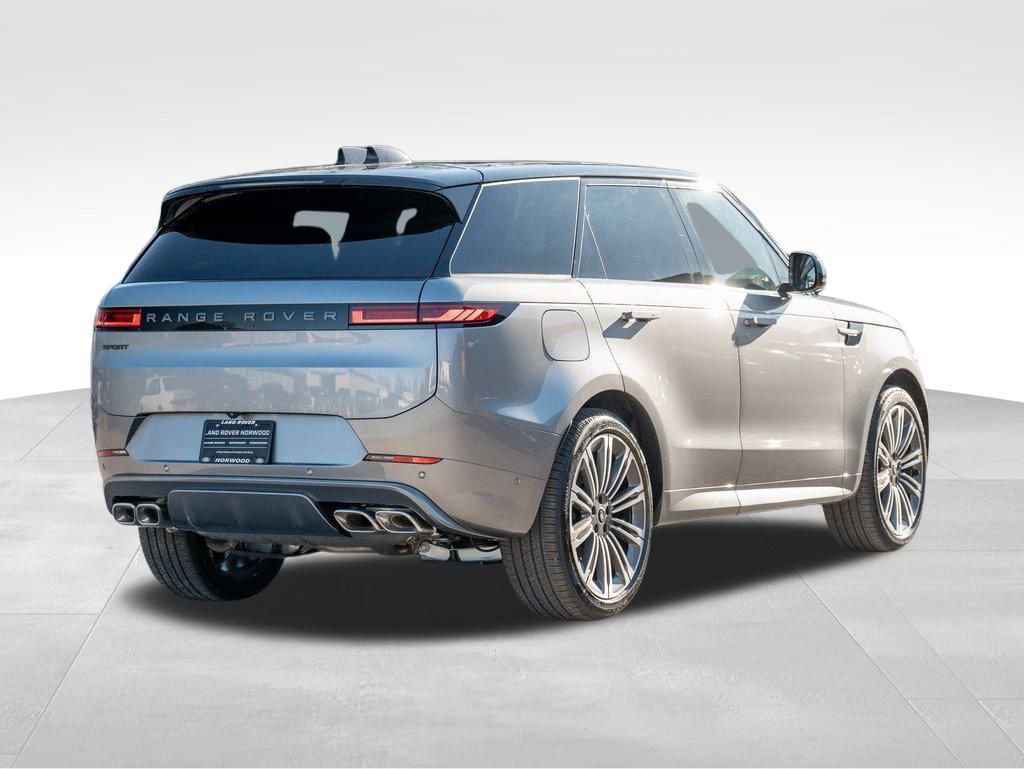 New 2025 Land Rover Range Rover Sport Dynamic SE image 4