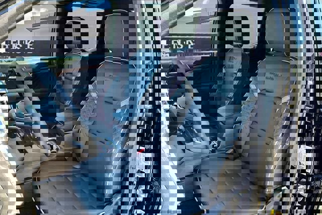 New 2026 GMC Canyon Denali image 9