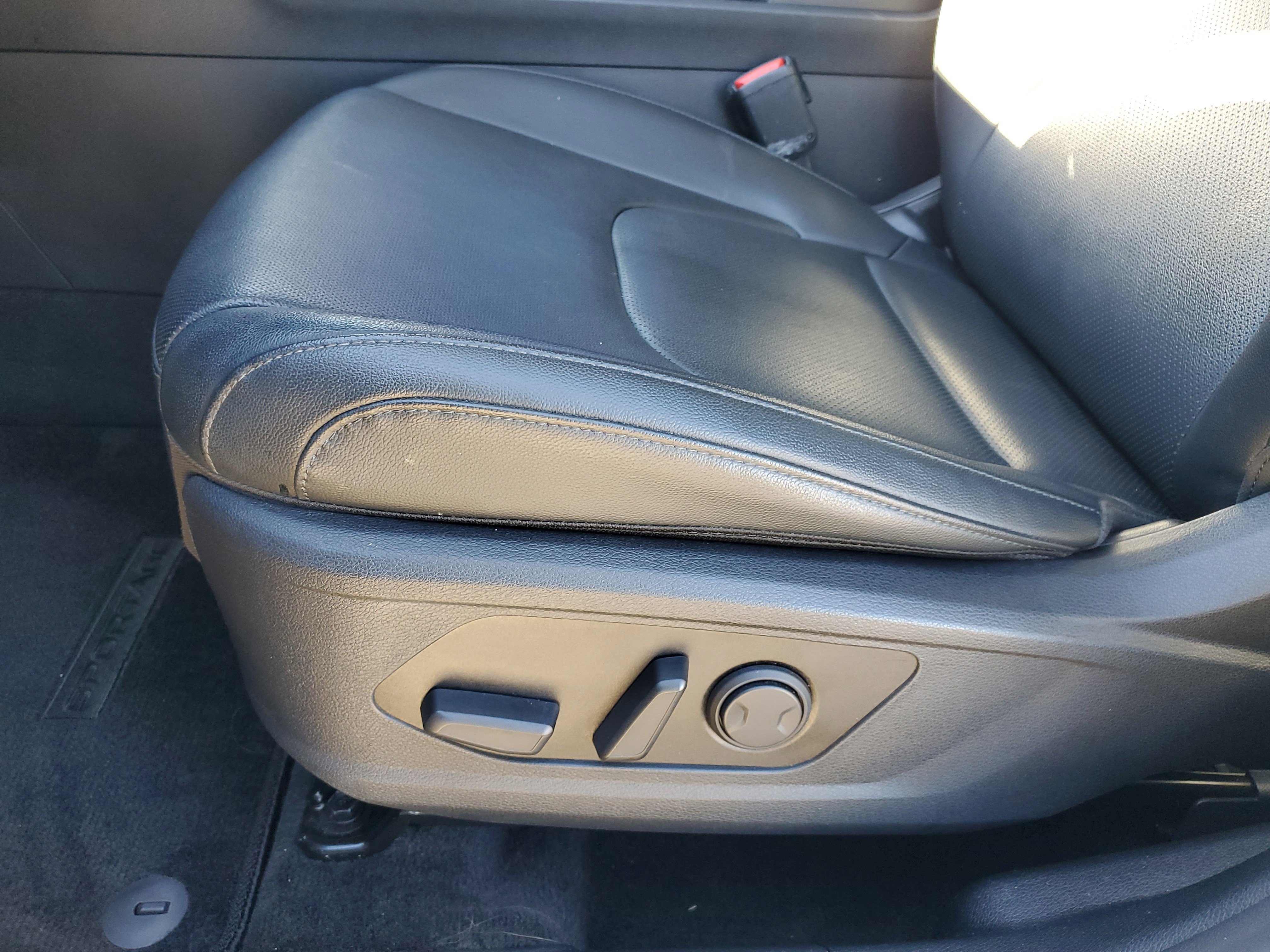 Used 2023 Kia Sportage EX image 21