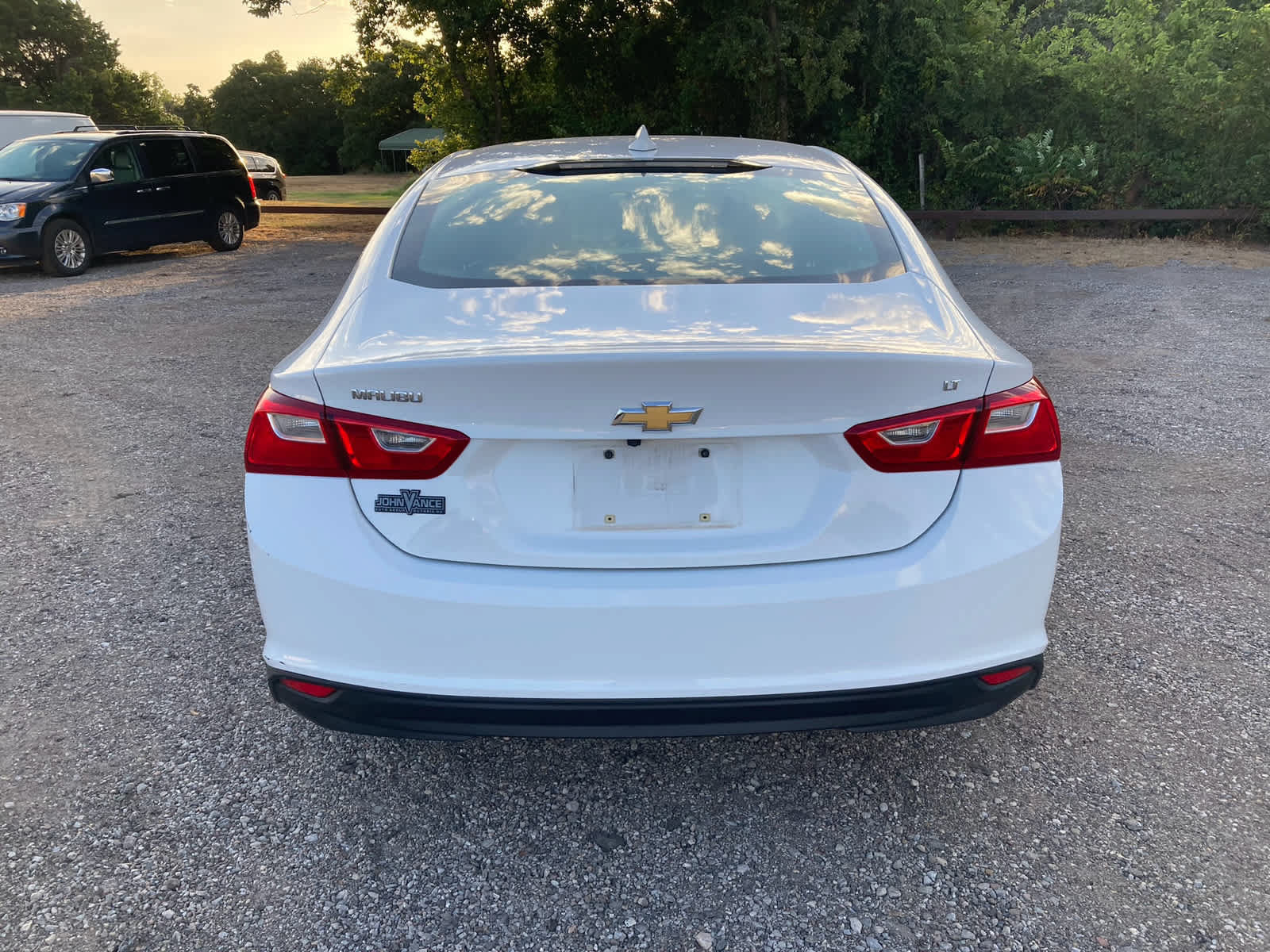 Used 2018 Chevrolet Malibu LT FWD image 6