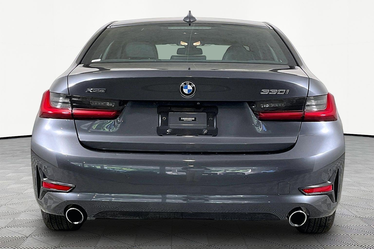 Used 2021 BMW 330i xDrive Sedan w/ Convenience Package AWD/4WD image 6