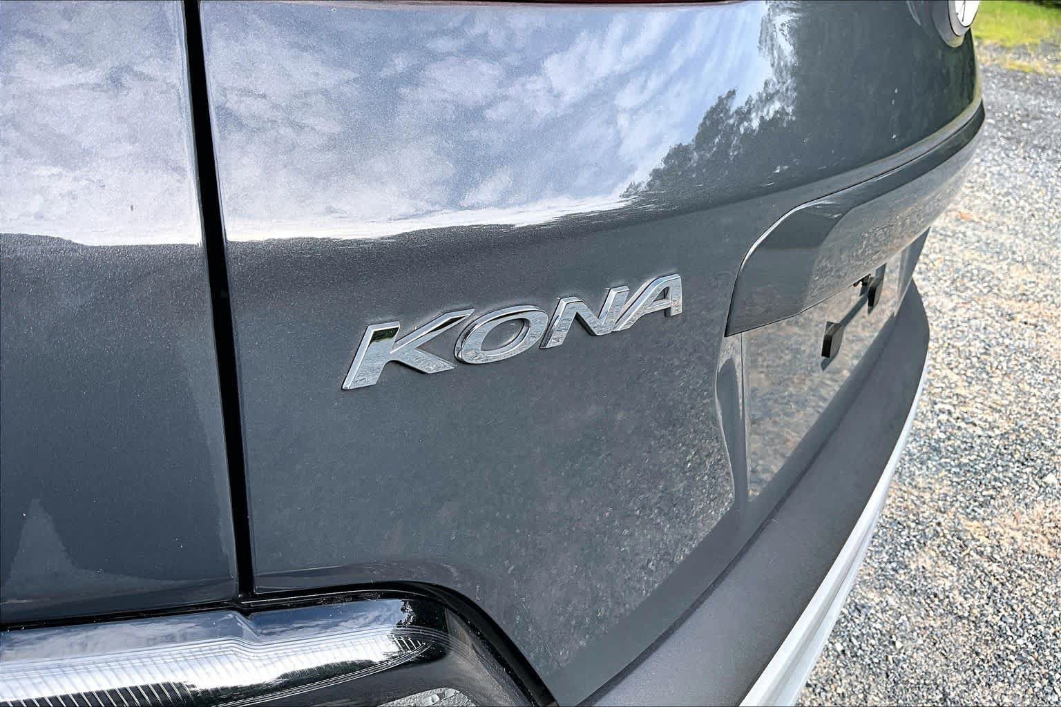 Used 2023 Hyundai Kona SEL AWD/4WD image 10