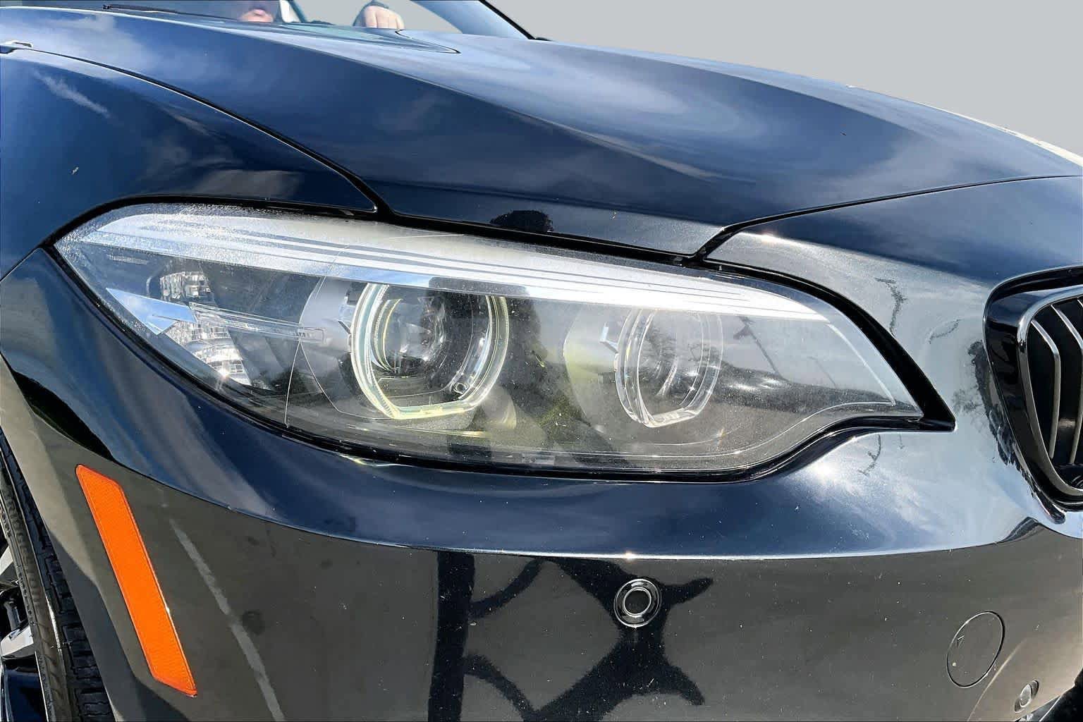 Used 2020 BMW 230i Convertible w/ M Sport Package RWD image 25