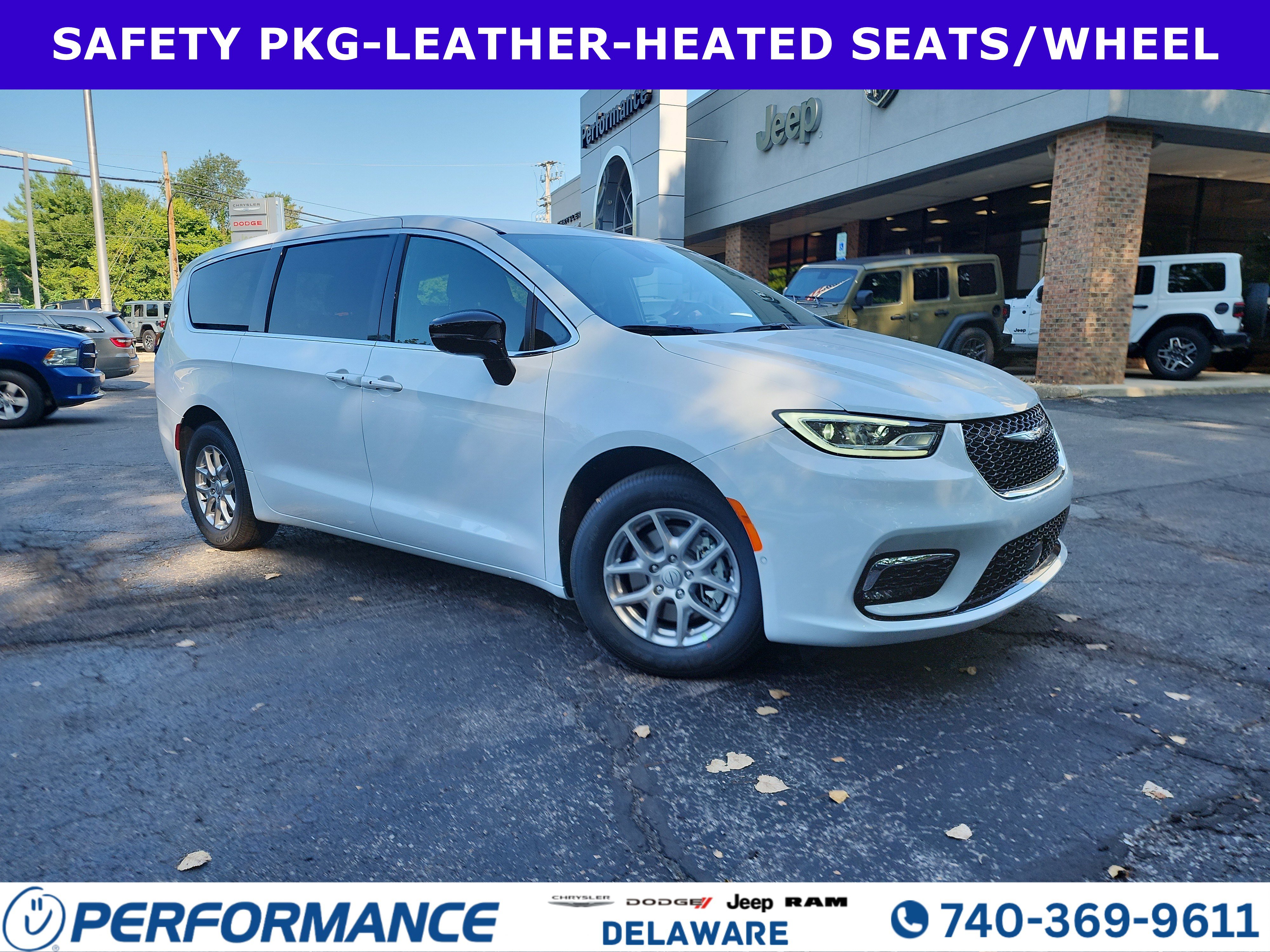 New 2026 Chrysler Pacifica Select