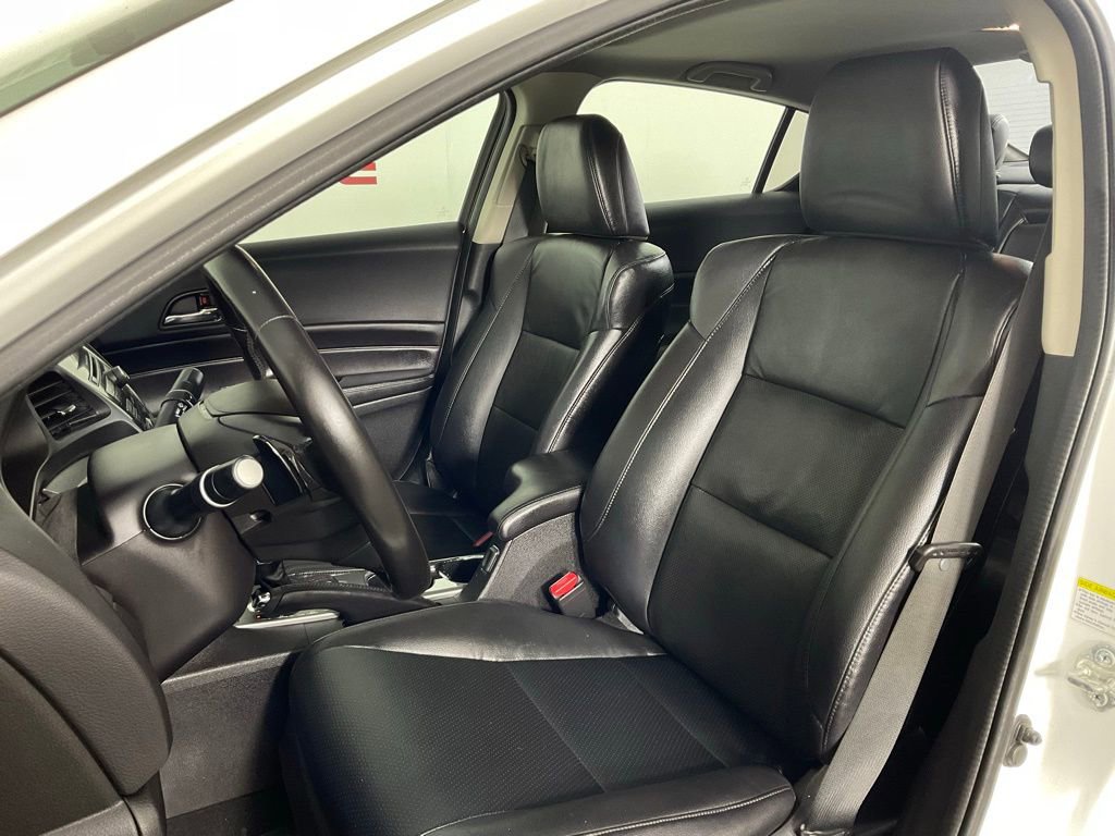 Used 2014 Acura ILX w/ Premium Package image 14