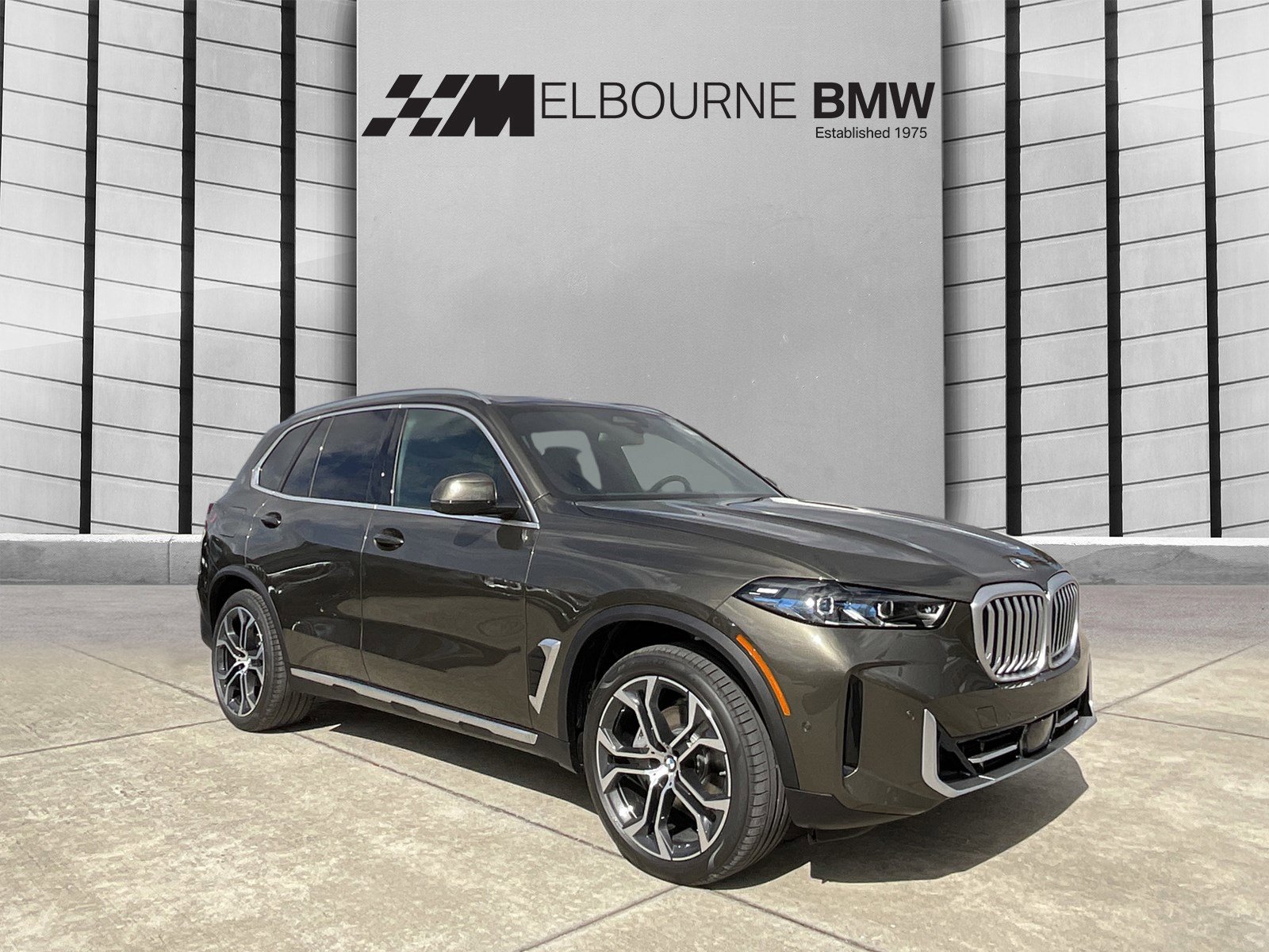 New 2026 BMW X5 sDrive40i RWD image 1