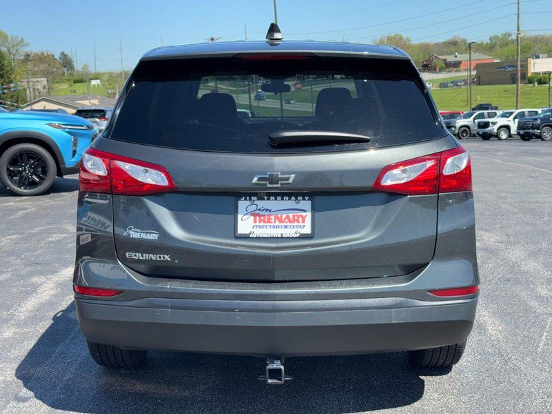 Used 2020 Chevrolet Equinox LS w/ LS Convenience Package image 4