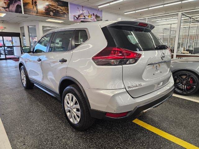 Used 2020 Nissan Rogue S AWD/4WD image 6