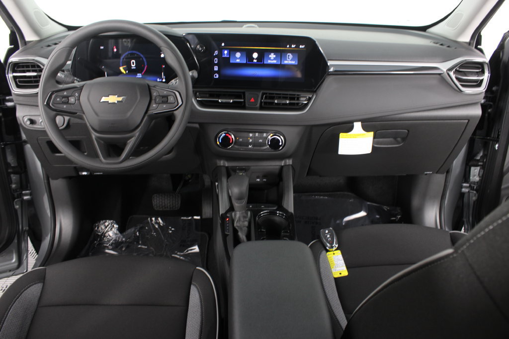 New 2026 Chevrolet TrailBlazer LS w/ LS Convenience Package FWD image 9