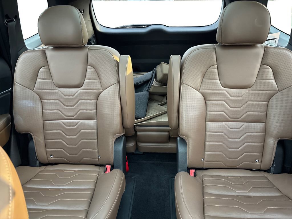 Used 2022 Kia Telluride SX w/ SX Prestige Package image 20