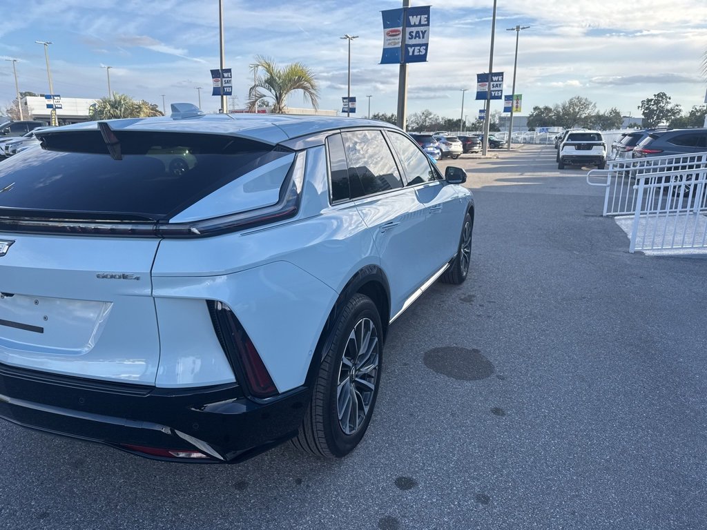 Used 2024 Cadillac Lyriq Sport image 5