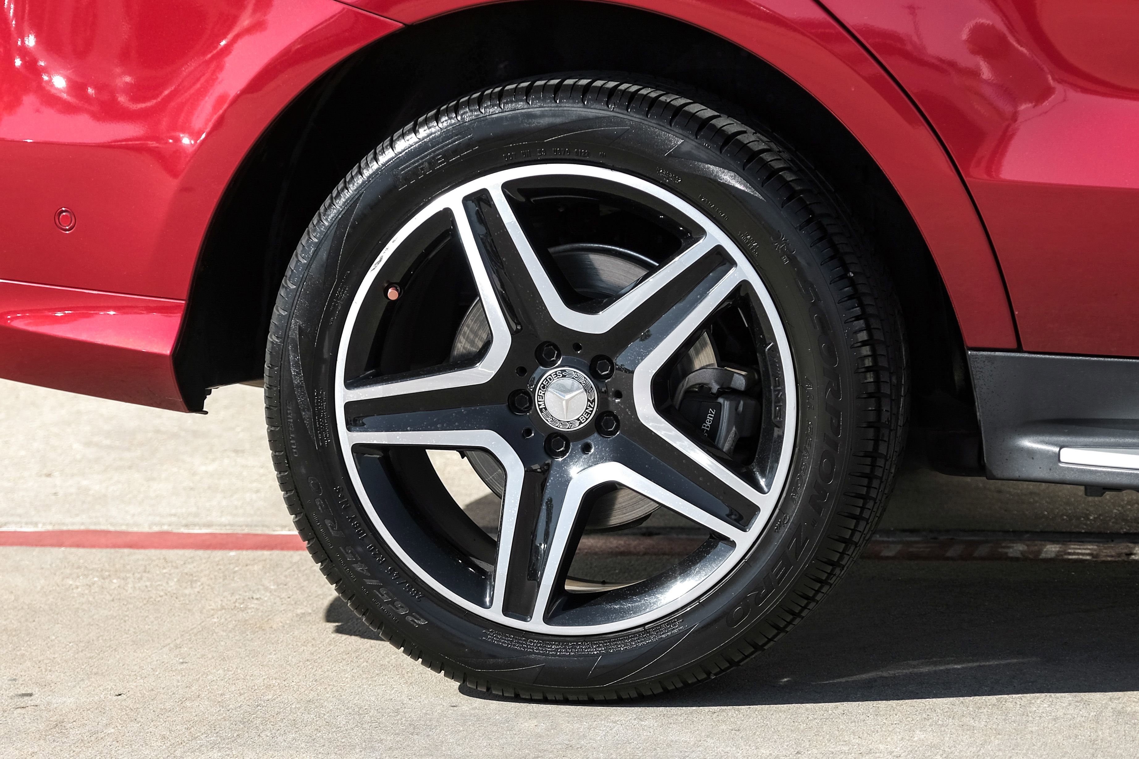 Used 2017 Mercedes-Benz GLE 400 4MATIC image 49