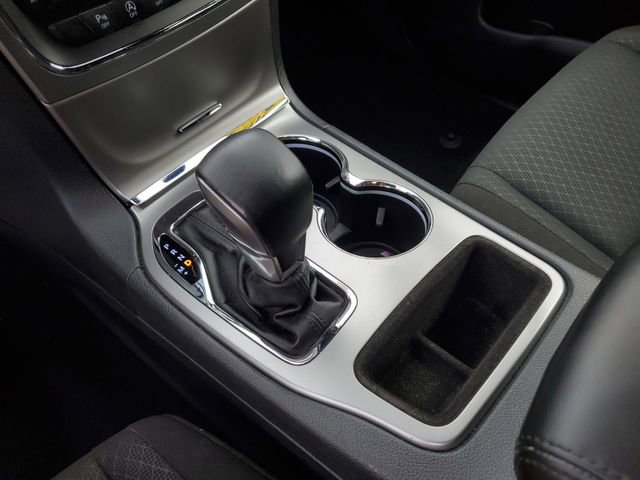 Used 2020 Jeep Grand Cherokee Laredo image 23