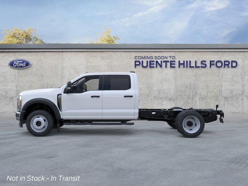 New 2026 Ford F550 4x4 Crew Cab image 3
