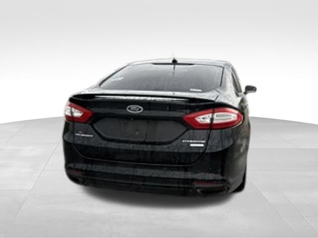 Used 2016 Ford Fusion Titanium FWD image 12