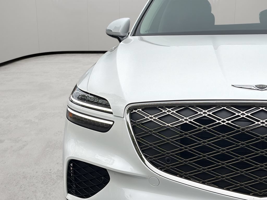 Certified 2026 Genesis GV70 2.5T AWD/4WD image 44