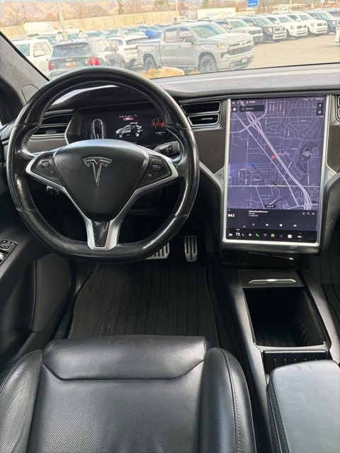 Used 2016 Tesla Model X P90D image 23