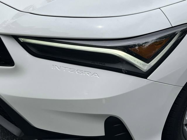 New 2025 Acura Integra image 11