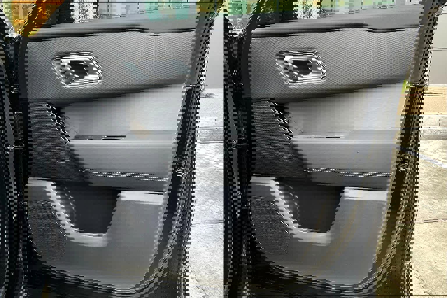 Used 2023 Land Rover Range Rover Velar R-Dynamic S image 28