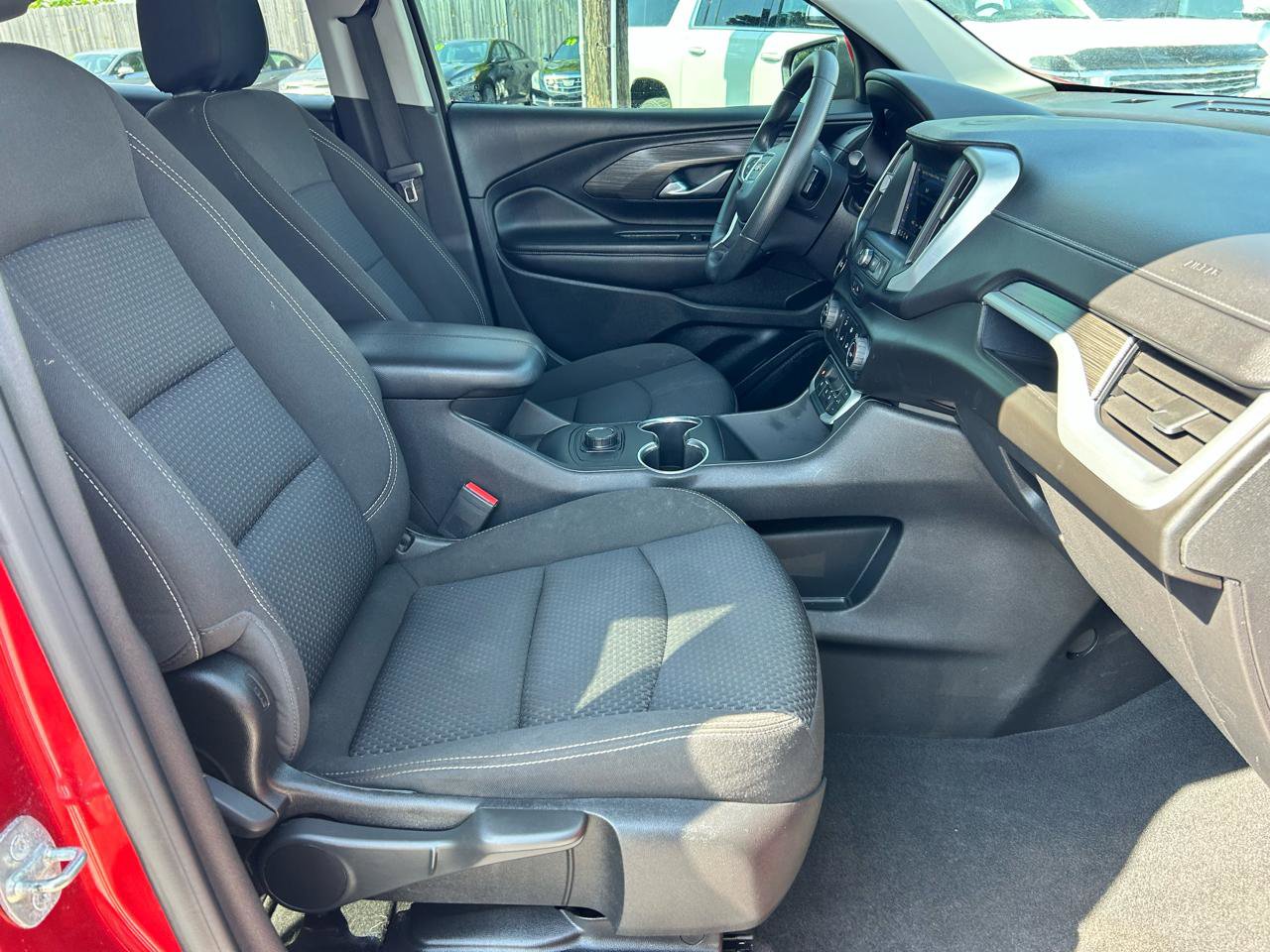 Used 2022 GMC Terrain SLE FWD image 10