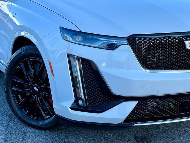 New 2024 Cadillac XT6 Sport w/ LPO, ONYX Package AWD/4WD image 10