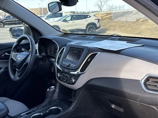 Used 2020 Chevrolet Equinox LS w/ LS Convenience Package image 21