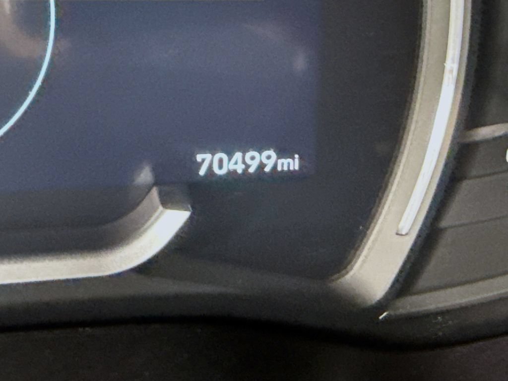 Used 2020 Hyundai Santa Fe SEL FWD image 4