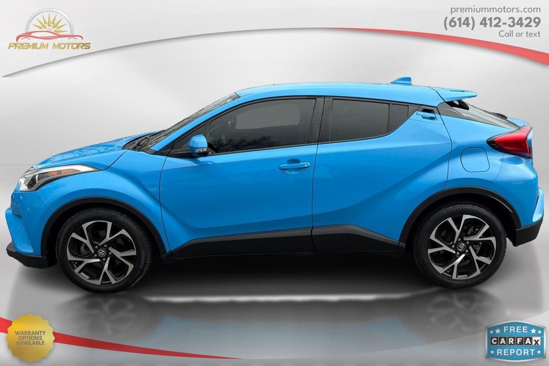 Used 2019 Toyota C-HR XLE image 2