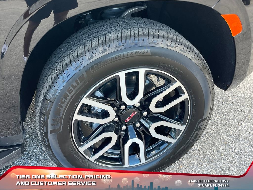 Used 2024 GMC Yukon AT4 image 22