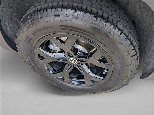 Used 2026 Volkswagen Atlas Peak Edition AWD/4WD image 22
