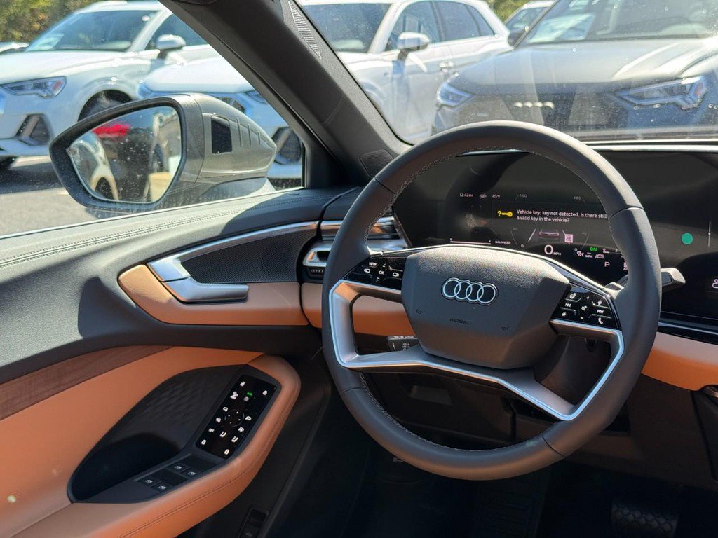 Used 2025 Audi A5 2.0T Premium Plus w/ Premium Plus AWD/4WD image 7