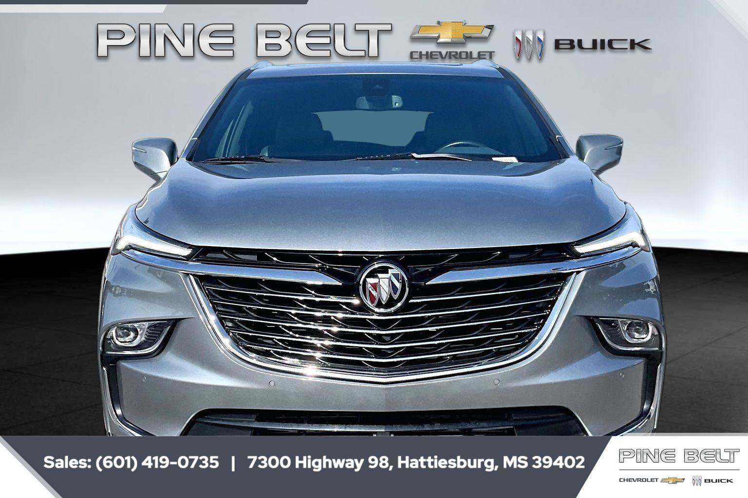 Used 2023 Buick Enclave Essence w/ Experience Buick Package FWD image 3