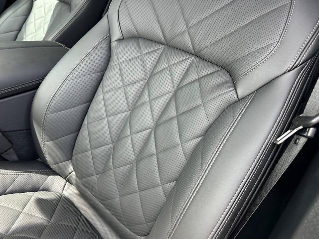 Used 2026 BMW X5 xDrive40i AWD/4WD image 16