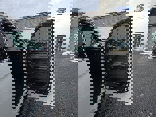 Used 2024 Ford Expedition Limited image 33