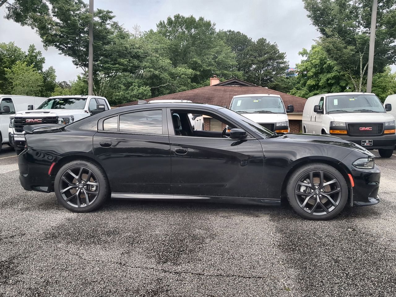 Used 2022 Dodge Charger GT w/ Plus Group RWD image 9
