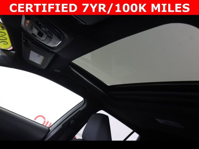 Used 2025 Toyota Corolla Cross AWD Hybrid w/ Moonroof Package image 26