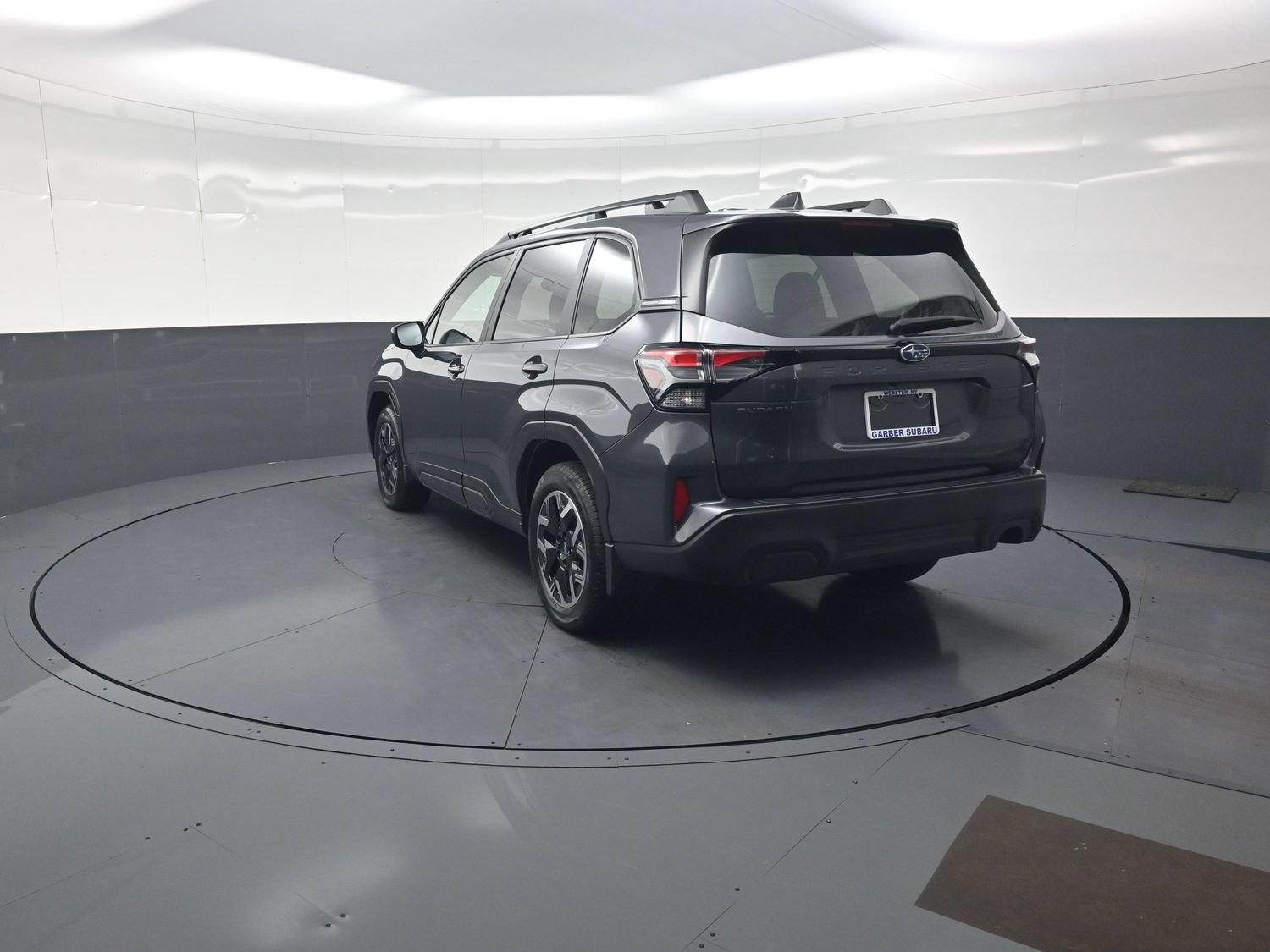 Certified 2025 Subaru Forester Premium AWD/4WD image 5