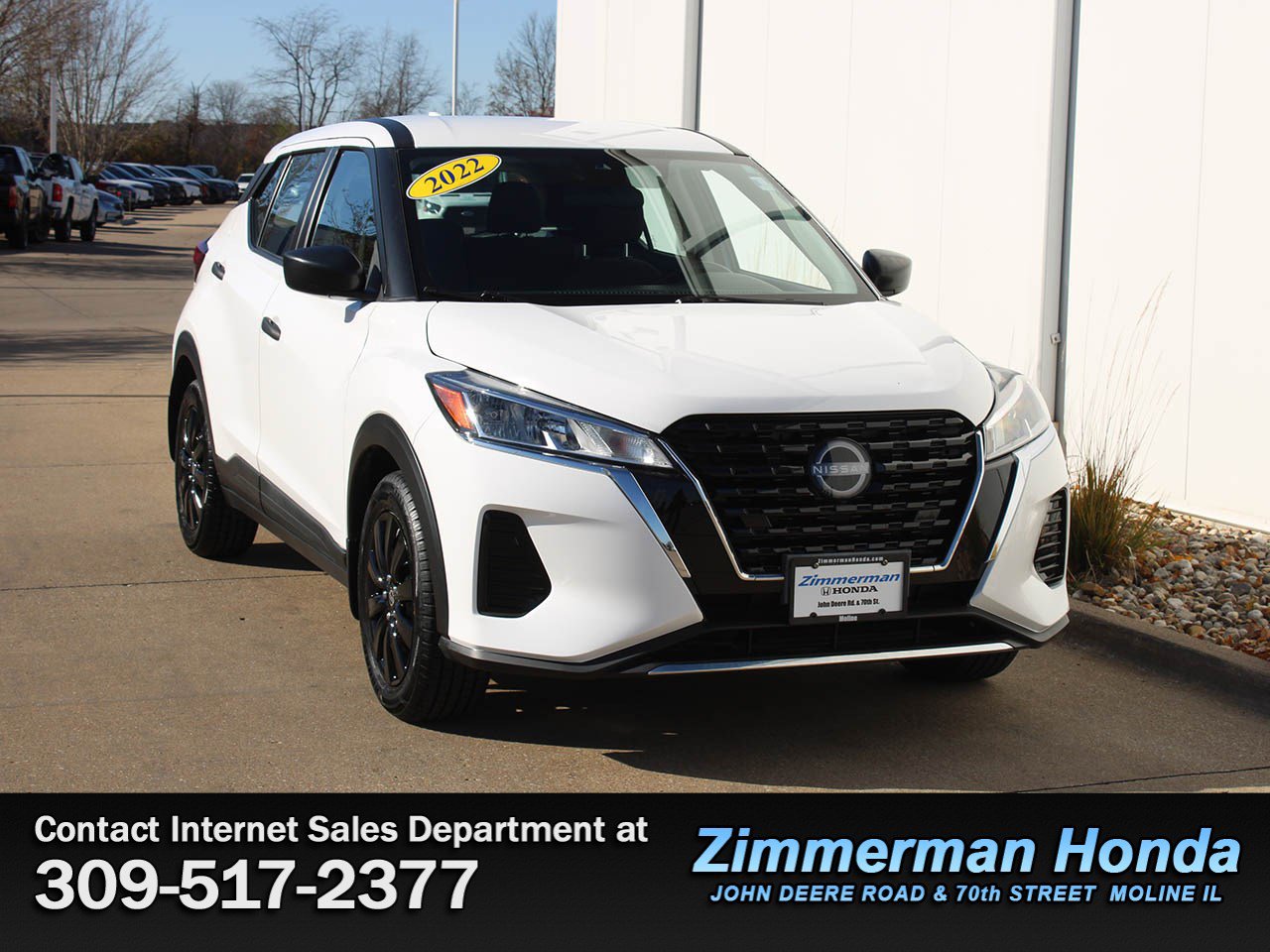 Used 2022 Nissan Kicks S image 3