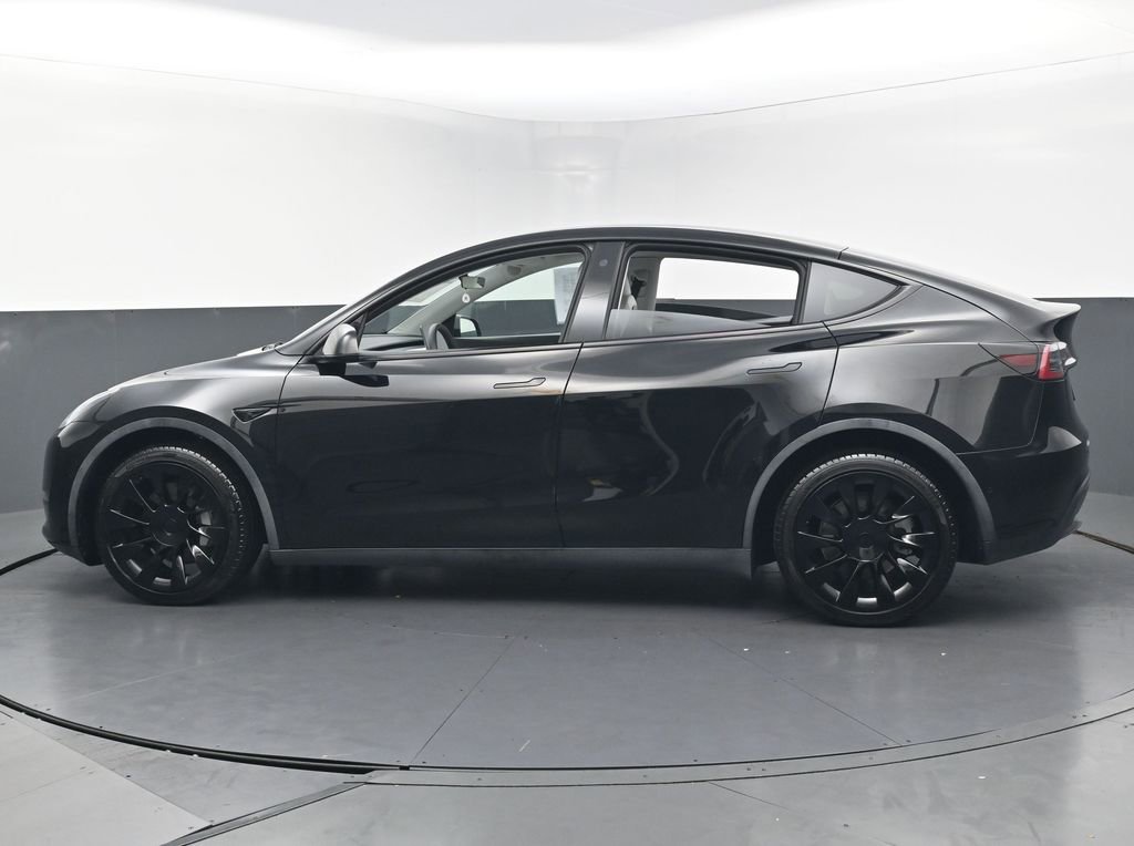 Used 2022 Tesla Model Y Long Range AWD/4WD image 7