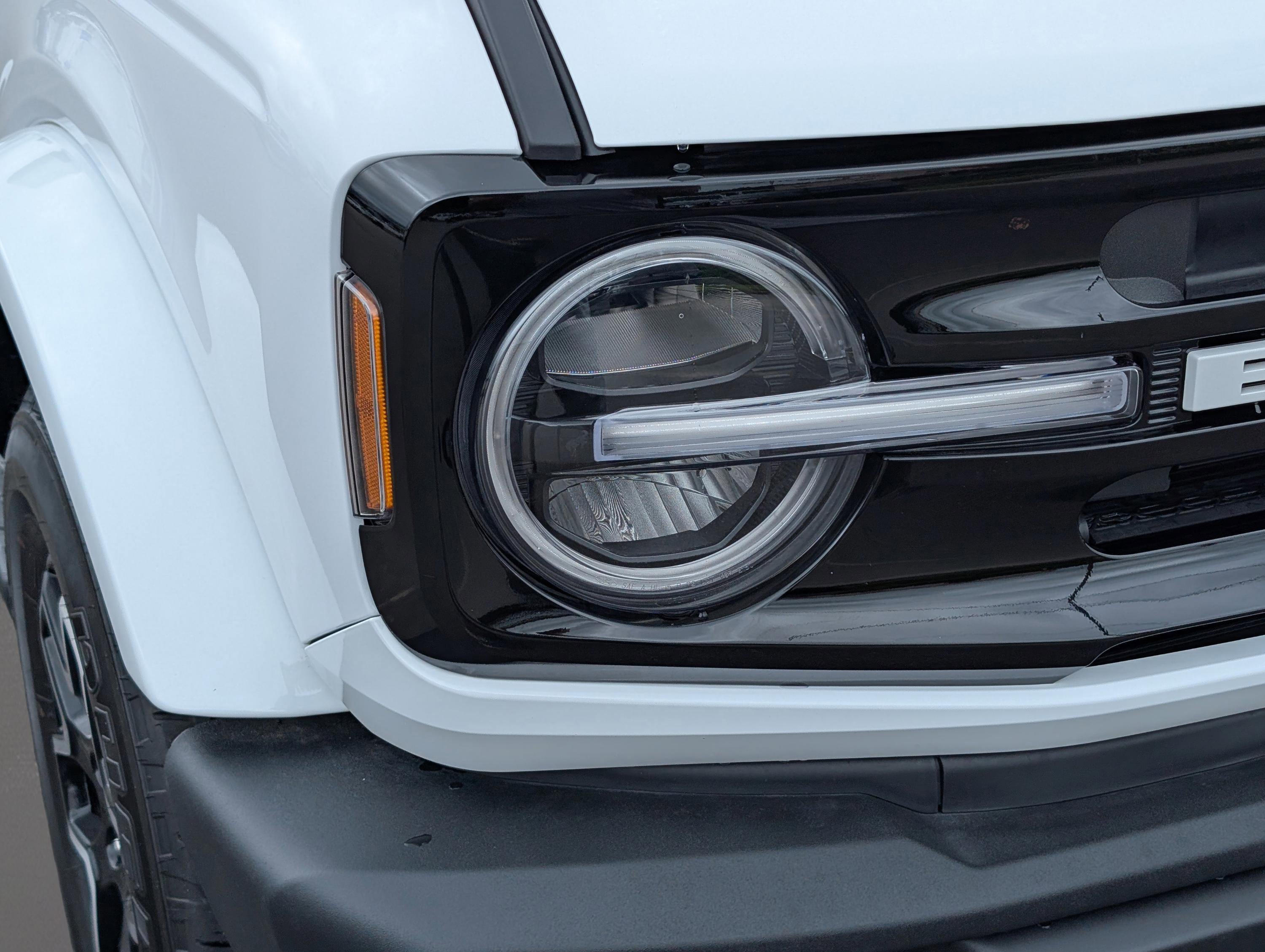 Used 2024 Ford Bronco Outer Banks image 4
