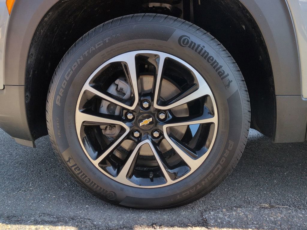 Certified 2025 Chevrolet TrailBlazer LT image 28