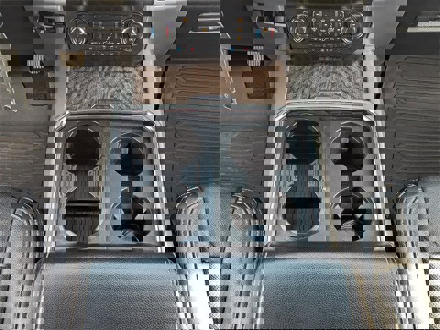 Used 2019 Ford F350 Lariat image 21