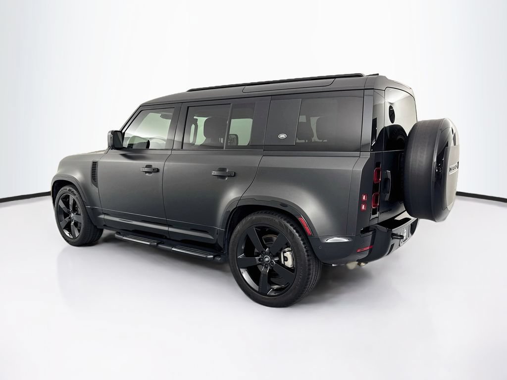 Certified 2024 Land Rover Defender 110 X-Dynamic SE AWD/4WD image 7
