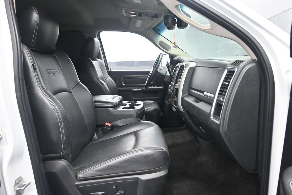 Used 2016 RAM 2500 Laramie AWD/4WD image 27