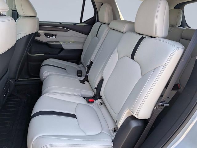 New 2026 Honda Pilot Touring image 17