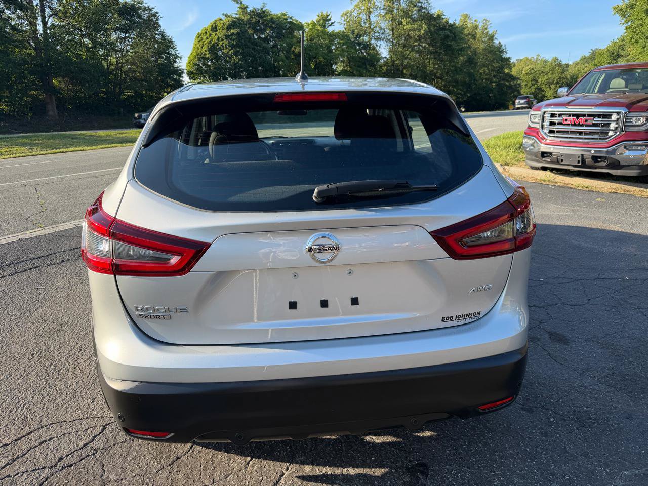 Used 2022 Nissan Rogue Sport S AWD/4WD image 6