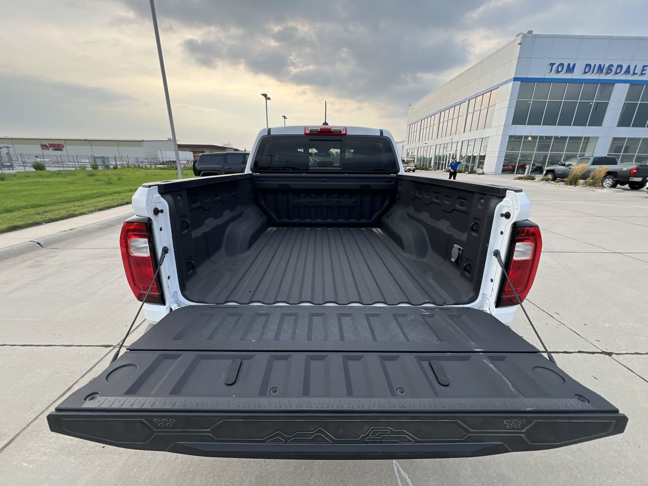 Used 2024 GMC Canyon AT4X AWD/4WD image 27