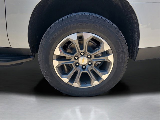 New 2026 Chevrolet Suburban LS image 11