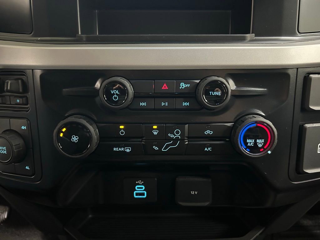 New 2026 Ford F450 XL w/ XL Driver Assist Package image 16